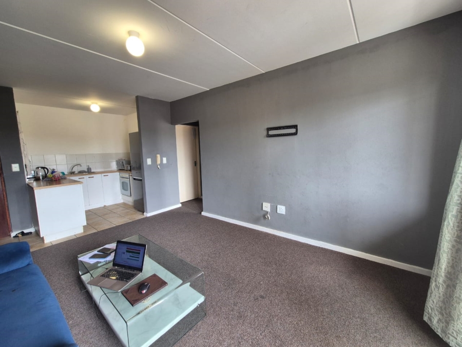 2 Bedroom Property for Sale in Parklands Western Cape
